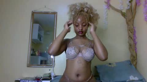 sexxy_daisyy online show from November 16, 2025, 2:39 am