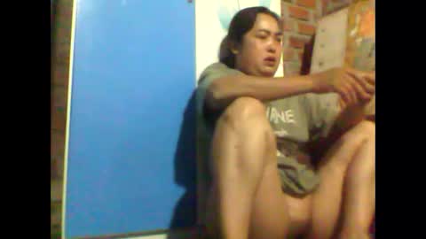 sexxy_love2k online show from October 10, 2025, 2:21 am