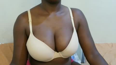 sexxy_maya1 online show from April 2, 2026, 6:16 pm