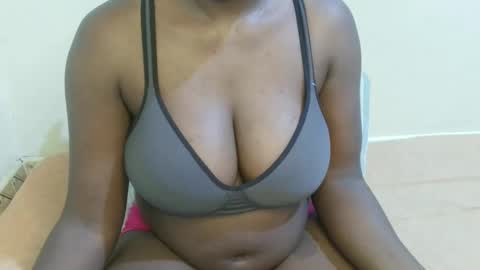 Snapshot of sexxy_maya1 chatting on April 21, 2026, 5:58 am sexxy_maya1 online show from April 21, 2026, 5:58 am