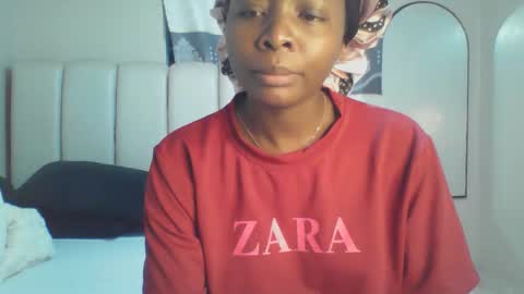 Snapshot of sexxy_melanin chatting on April 7, 2026, 7:36 pm melanin online show from April 7, 2026, 7:36 pm