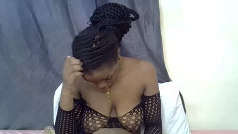 Snapshot of sexxy_montana chatting on February 19, 2026, 8:32 am sexxy_montana online show from February 19, 2026, 8:32 am