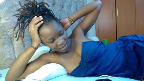 Snapshot of sexxy_santa chatting on December 2, 2024, 8:09 am Santa online show from December 2, 2024, 8:09 am