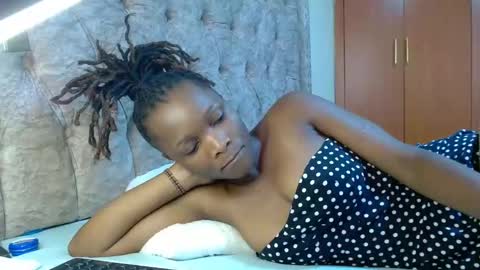 Snapshot of sexxy_santa chatting on December 7, 2024, 5:15 am Santa online show from December 7, 2024, 5:15 am