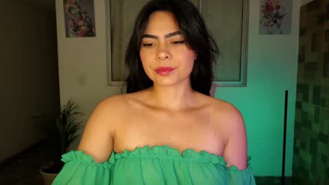 Snapshot of sexxylady__ chatting on January 31, 2025, 11:13 am Angie online show from January 31, 2025, 11:13 am