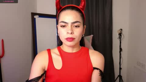 Snapshot of sexxylady__ chatting on October 31, 2025, 11:39 pm Angie online show from October 31, 2025, 11:39 pm