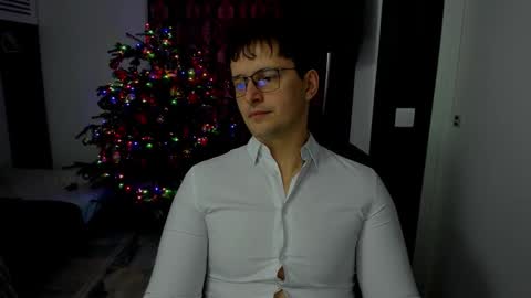 Snapshot of sexxymuscles4u chatting on January 11, 2026, 10:09 am Sexxymuscles4U online show from January 11, 2026, 10:09 am