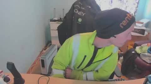 Snapshot of sexy432629 chatting on September 22, 2025, 1:35 pm evry tip help me to buy a new car 111-1111-111111 tk online show from September 22, 2025, 1:35 pm