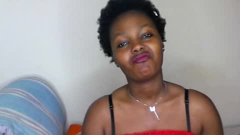 sexy_anayah online show from February 25, 2026, 7:18 am