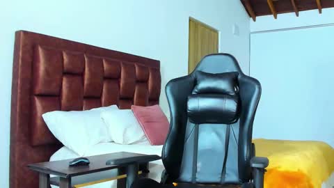 sexy blackman online show from February 23, 2026, 2:20 am