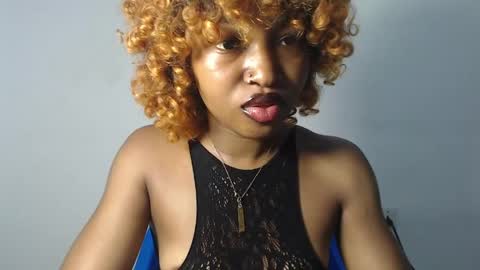 Snapshot of sexy_bluey247 chatting on April 11, 2026, 3:22 am sexy_bluey247 online show from April 11, 2026, 3:22 am