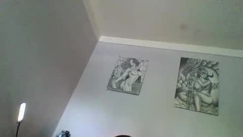 sexy_brunette8826 online show from April 29, 2026, 10:27 pm