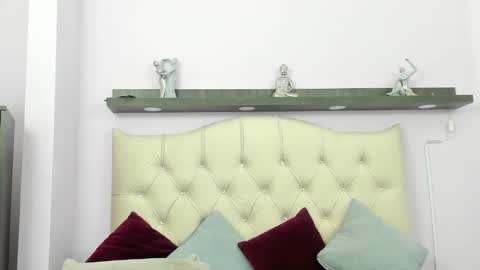 Snapshot of sexy_candy18x chatting on March 2, 2026, 7:15 am sexy_candy18x online show from March 2, 2026, 7:15 am