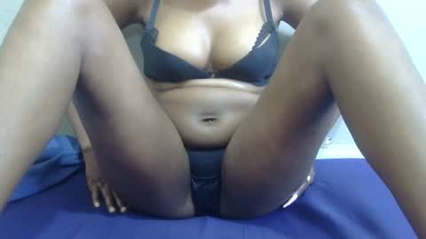 sexy_claude96 online show from February 11, 2025, 7:33 am