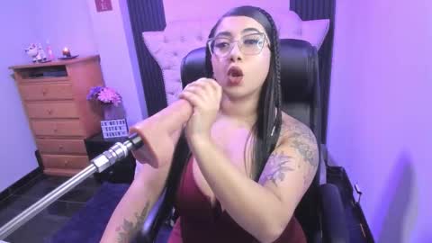  C R I S T A L  online show from January 10, 2026, 3:08 am