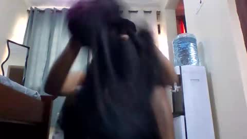 Snapshot of sexy_dianaa chatting on April 18, 2026, 10:08 am sexy_dianaa online show from April 18, 2026, 10:08 am