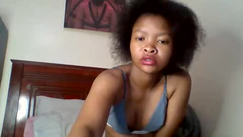 Snapshot of sexy_dianaa chatting on April 30, 2026, 9:04 am sexy_dianaa online show from April 30, 2026, 9:04 am