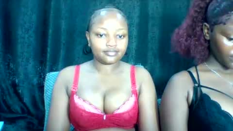 Snapshot of sexy_divaaa chatting on May 24, 2026, 7:13 am sexy_divaaa online show from May 24, 2026, 7:13 am