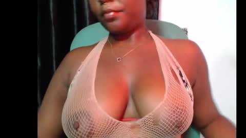 Snapshot of sexy_ebony12 chatting on December 16, 2025, 6:24 pm Racheal online show from December 16, 2025, 6:24 pm