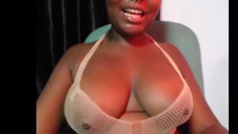 Snapshot of sexy_ebony12 chatting on December 22, 2025, 6:16 pm Racheal online show from December 22, 2025, 6:16 pm