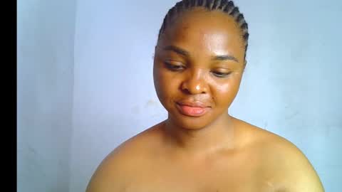 Clara online show from December 4, 2025, 7:06 am