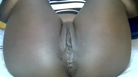 sexy_esther92 online show from December 5, 2025, 11:19 am