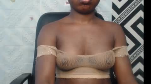 Angela online show from September 16, 2025, 9:05 pm