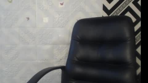 Angela online show from September 24, 2025, 9:40 pm