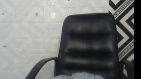 Angela online show from September 27, 2025, 10:15 pm