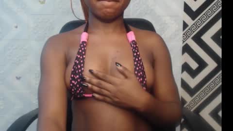 Angela online show from September 30, 2025, 9:42 pm