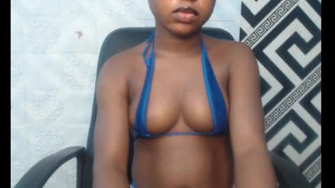 Angela online show from October 21, 2025, 10:05 am