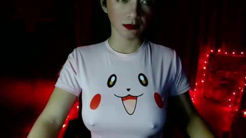 jasmin online show from January 14, 2026, 12:33 pm