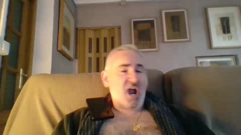 Snapshot of sexy_italiandaddy chatting on March 5, 2025, 1:39 pm Antonio online show from March 5, 2025, 1:39 pm