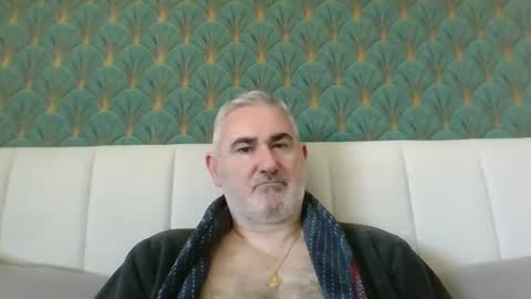 Snapshot of sexy_italiandaddy chatting on April 3, 2026, 10:02 am Antonio online show from April 3, 2026, 10:02 am