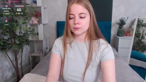 Jennifer online show from March 5, 2025, 12:11 pm