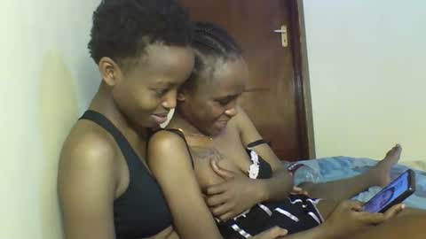 Snapshot of sexy_kaly chatting on September 23, 2025, 12:46 am Sexy kaly online show from September 23, 2025, 12:46 am