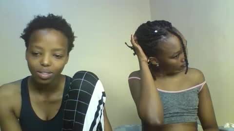 Snapshot of sexy_kaly chatting on October 6, 2025, 9:45 pm Sexy kaly online show from October 6, 2025, 9:45 pm