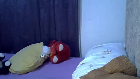 Snapshot of sexy_leila3 chatting on June 7, 2026, 11:19 pm kayla online show from June 7, 2026, 11:19 pm