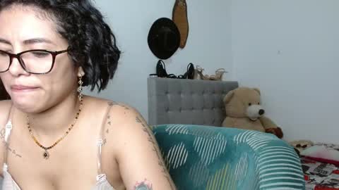 Snapshot of sexy_lia_latina chatting on April 22, 2026, 1:52 am Celeste online show from April 22, 2026, 1:52 am