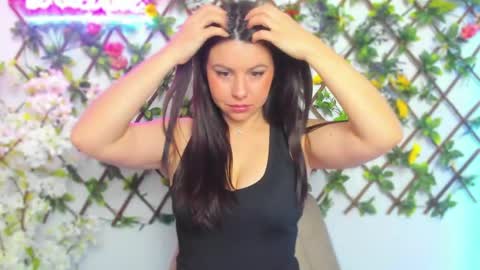 Lily online show from April 16, 2026, 4:13 am