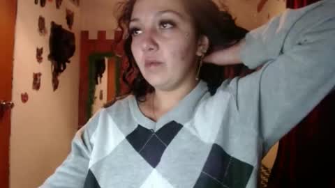 sexy lolas online show from December 10, 2024, 2:48 am