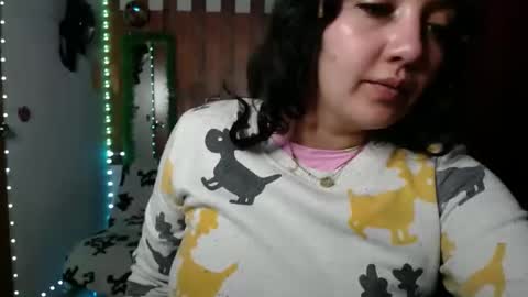 sexy lolas online show from February 20, 2025, 3:56 am