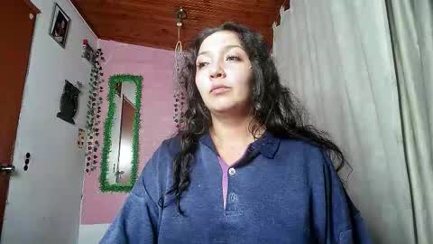 sexy lolas online show from February 15, 2026, 7:38 am