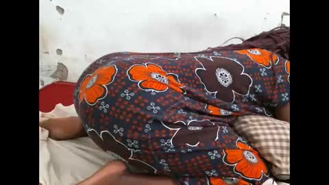 sexy_lunah online show from November 3, 2025, 12:06 pm