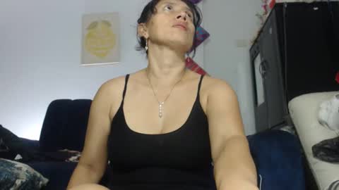 Snapshot of sexy_mary_69 chatting on December 15, 2025, 12:15 am Mary online show from December 15, 2025, 12:15 am