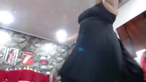 Snapshot of sexy_mature_hot01 chatting on September 23, 2025, 4:54 pm MARIPOSA online show from September 23, 2025, 4:54 pm