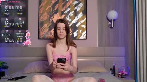 Alison online show from November 13, 2025, 1:54 pm