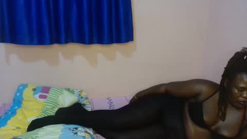 lina online show from February 23, 2026, 7:11 pm