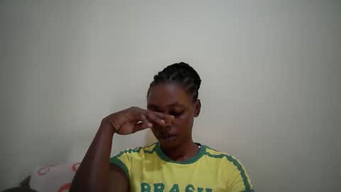 Snapshot of sexy_muna2 chatting on February 17, 2026, 9:06 am sexy_muna2 online show from February 17, 2026, 9:06 am