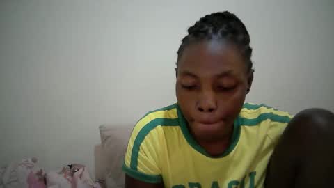 Snapshot of sexy_muna2 chatting on February 17, 2026, 9:10 pm sexy_muna2 online show from February 17, 2026, 9:10 pm
